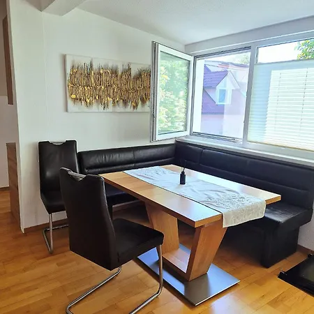 Апартаменты Apartma Drustvena Free Private Parking Любляна